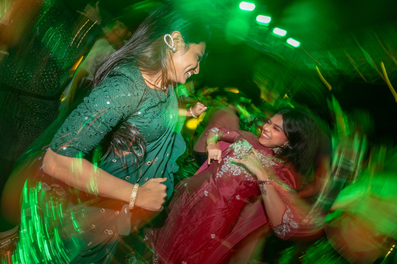 Dancing guests